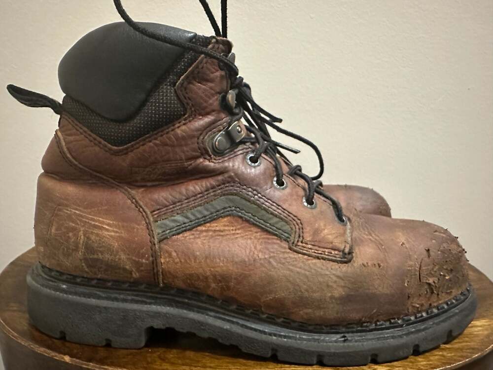 Red Wing 2226 DynaForce Men's Steel Toe EH Brown Leather Work Boots‎ - Picture 2 of 7